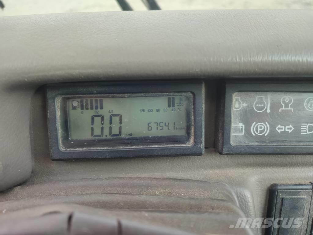 Manitou MRT1635 Телескопічні навантажувачі