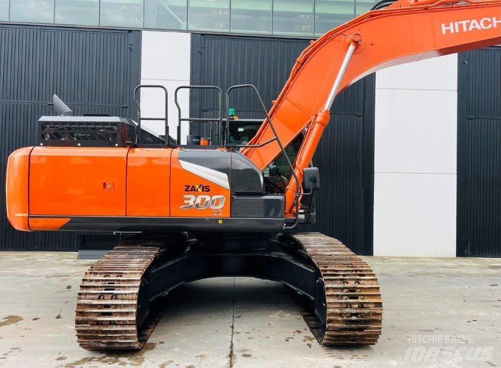 Hitachi ZX 300 LC-7 Гусеничні екскаватори
