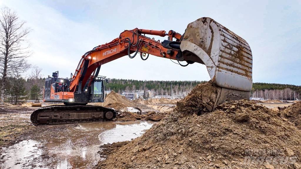 Hitachi ZX530LCH-7 Гусеничні екскаватори