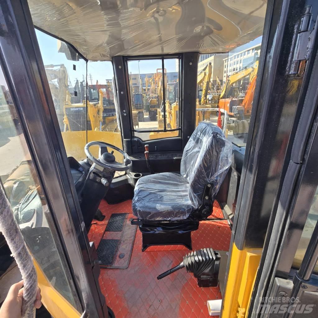 SDLG LG 955 F Фронтальні навантажувачі