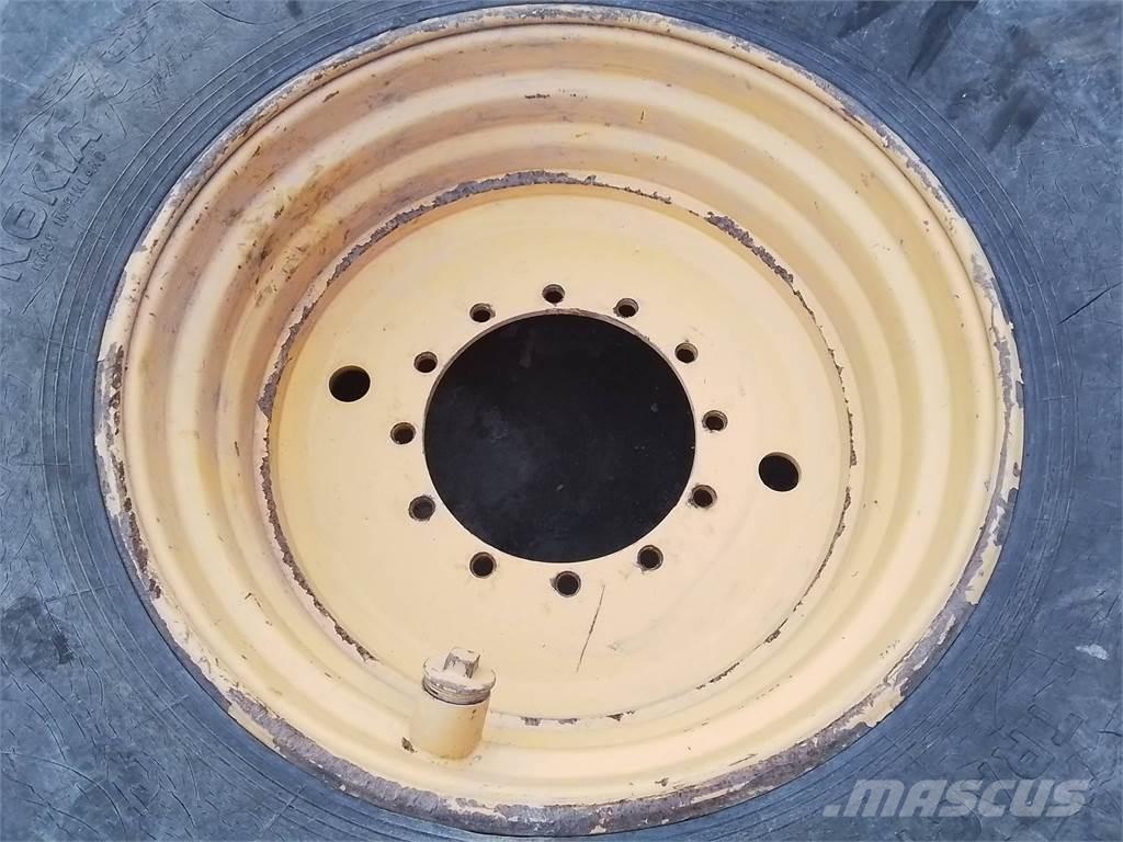 Rottne H20 20x34 Шини