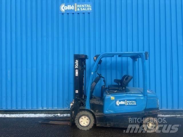Yale ERP 35 Електронавантажувачі