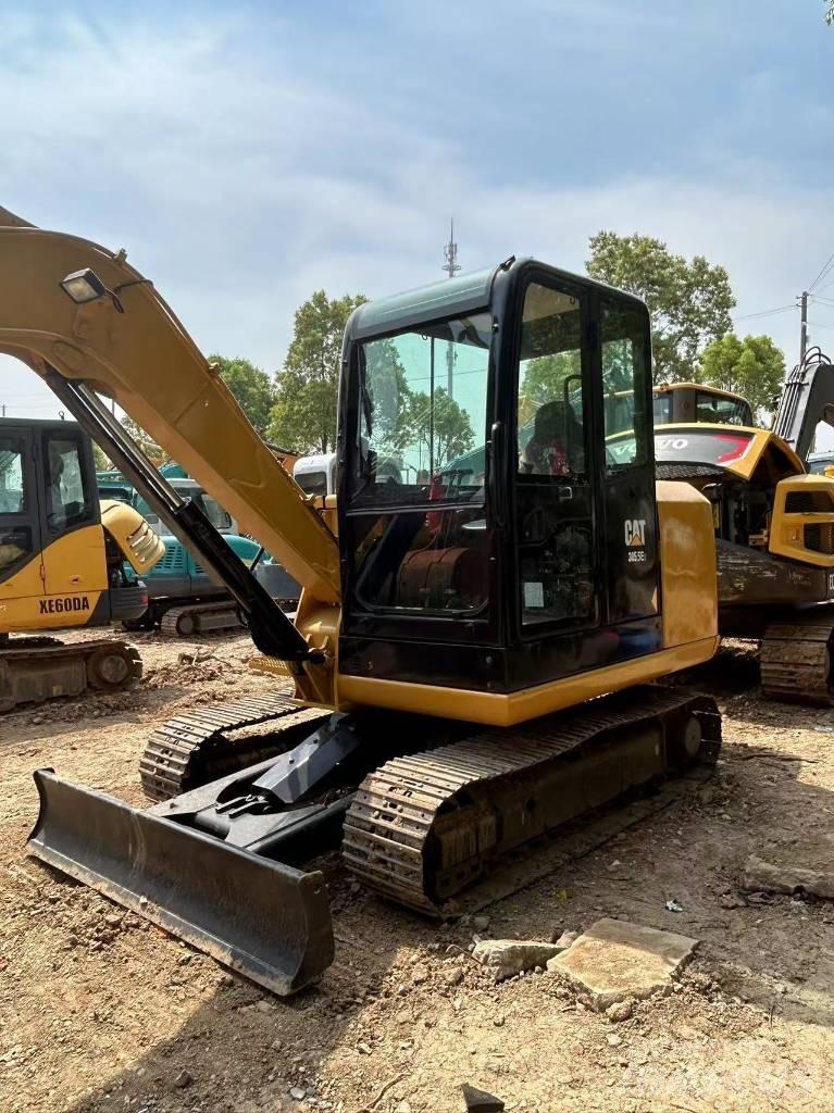 CAT 305.5 Міні-екскаватори < 7т