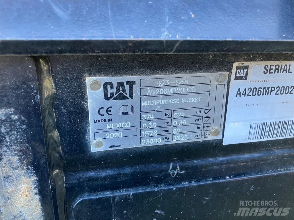CAT 262 D Міні-навантажувачі