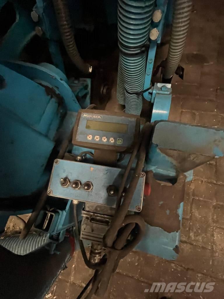 Monosem NG PLUS 12 Високоточні сівалки