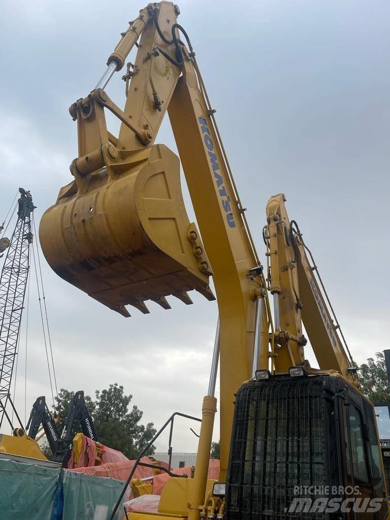Komatsu PC210-10MO Гусеничні екскаватори