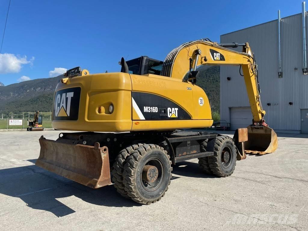 CAT M 316 D Колісні екскаватори