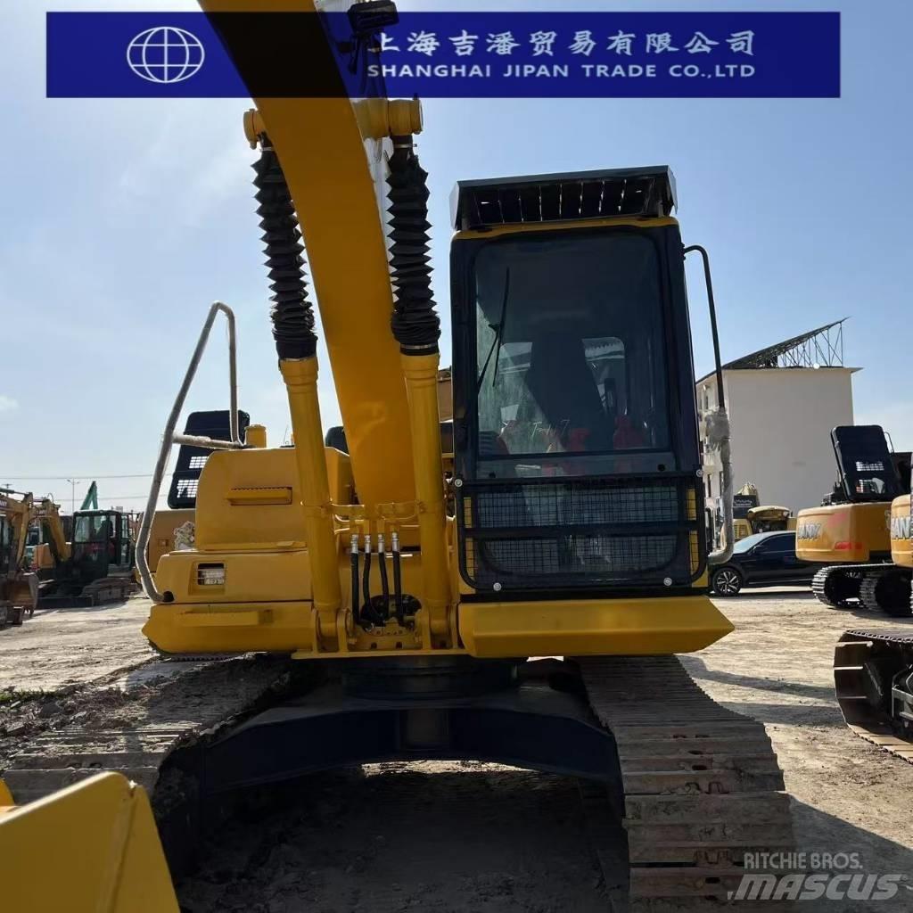 Komatsu PC 130 Гусеничні екскаватори
