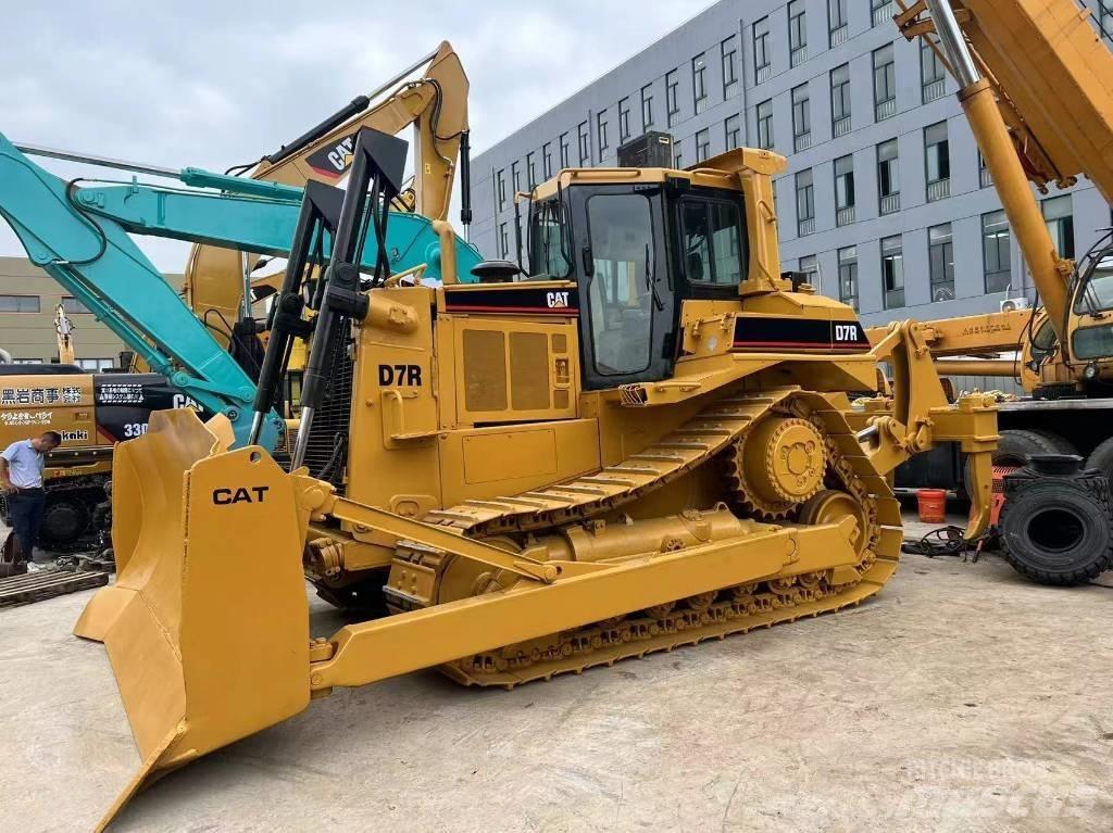 CAT D 7 R Гусеничні бульдозери