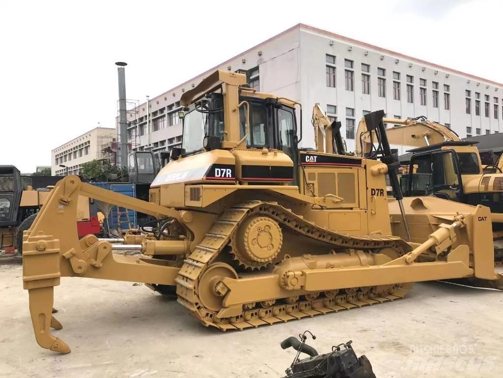 CAT D 7 R Гусеничні бульдозери