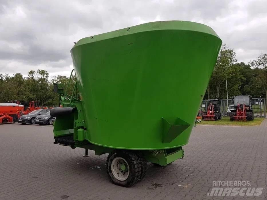  Farezin 13 m 3 Інше тваринницьке обладнання