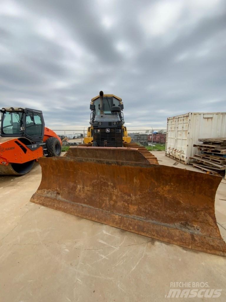 DEERE 750K Гусеничні бульдозери