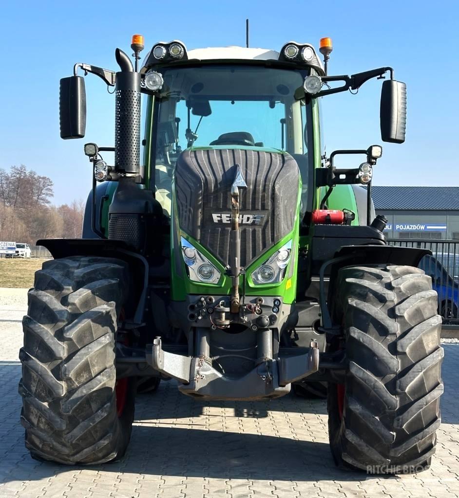 Fendt 828 Profi Plus Трактори