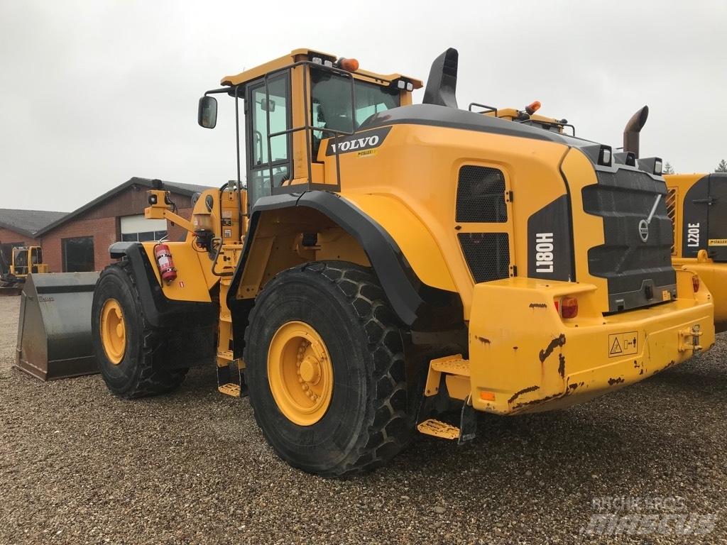 Volvo L180H Фронтальні навантажувачі