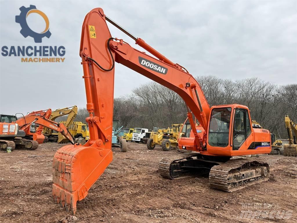 Doosan DH 220 Гусеничні екскаватори