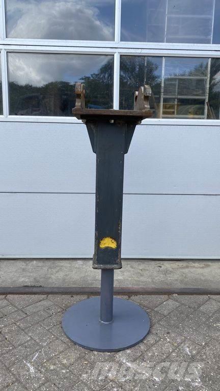 Mustang SB 200 Плуги