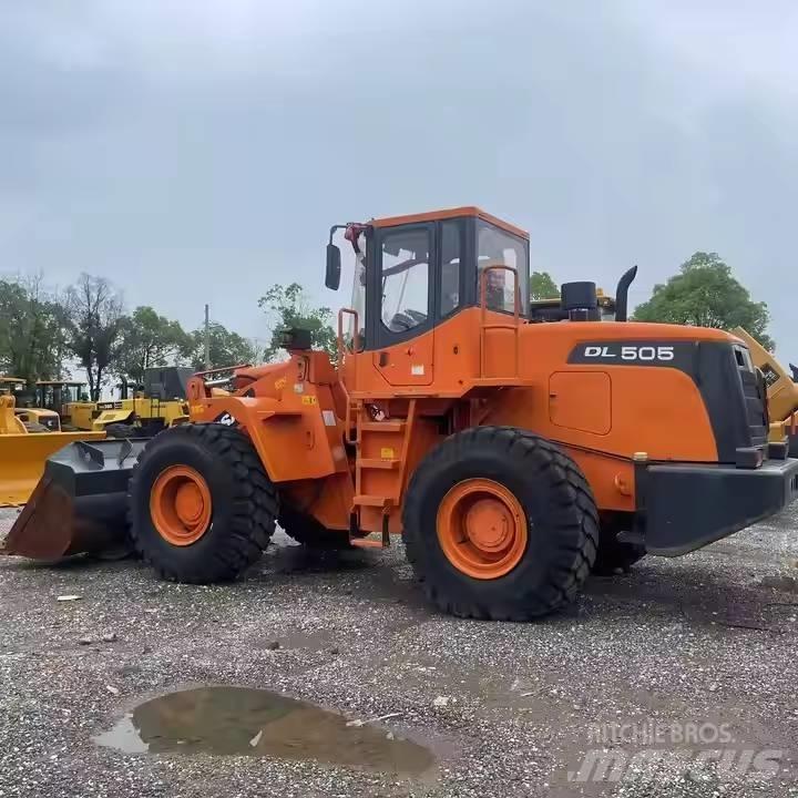 Doosan DL505 Фронтальні навантажувачі