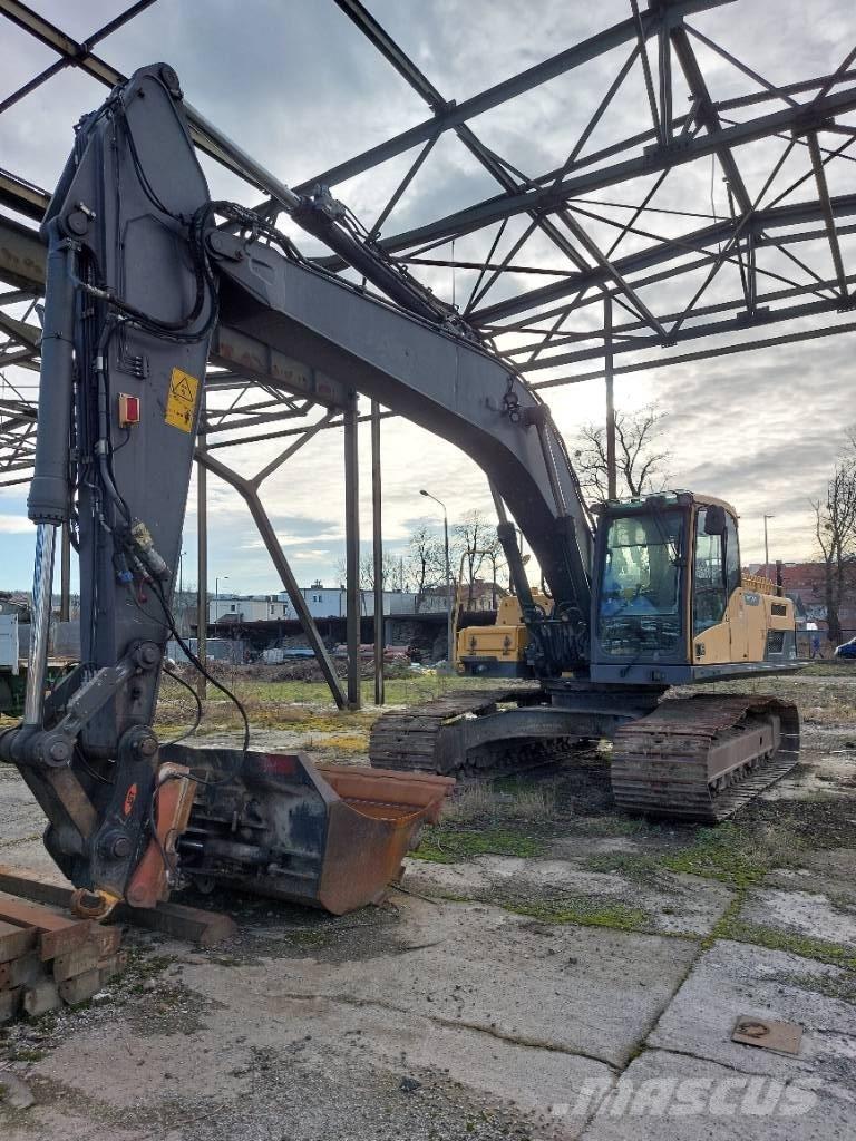 Volvo EC 250 D L Гусеничні екскаватори