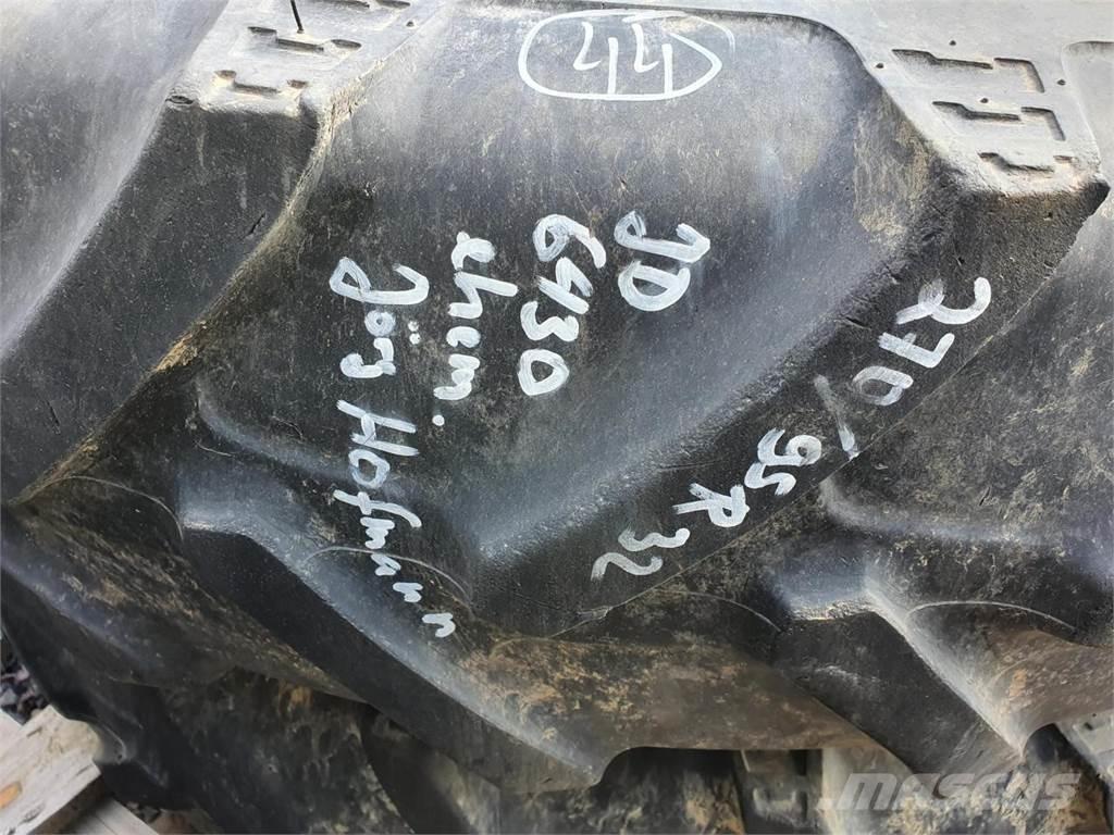 BKT 270/95R32 x2 Колеса