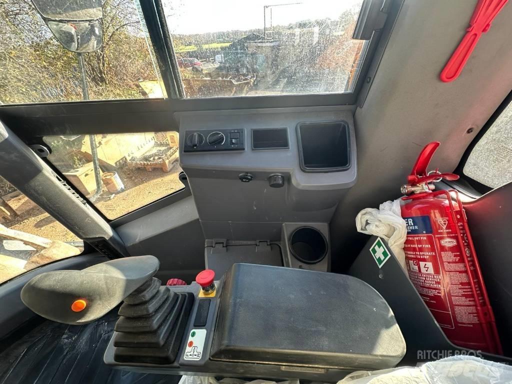 Hamm HC 130i Грунтові котки