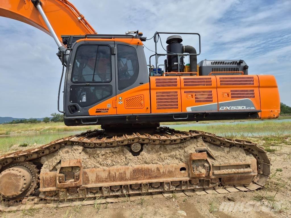 Doosan DX 530 LC-5 Гусеничні екскаватори