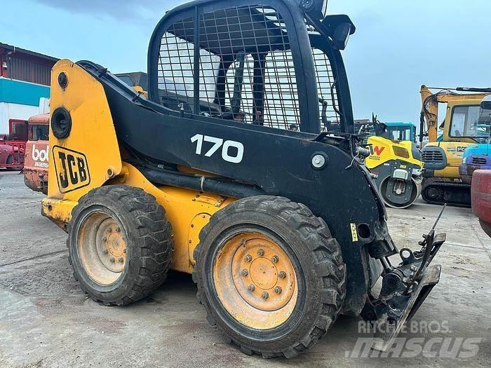 JCB 170HF Малі навантажувачі