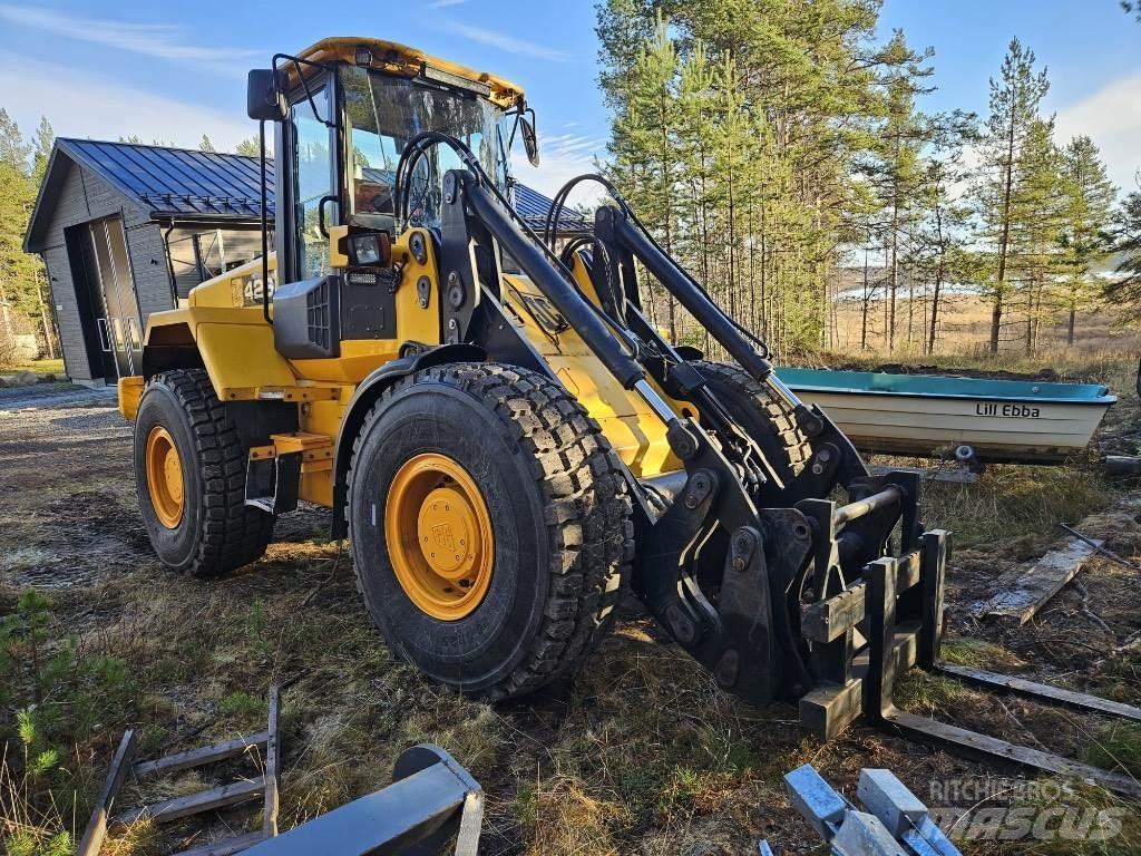 JCB 426 HT Фронтальні навантажувачі