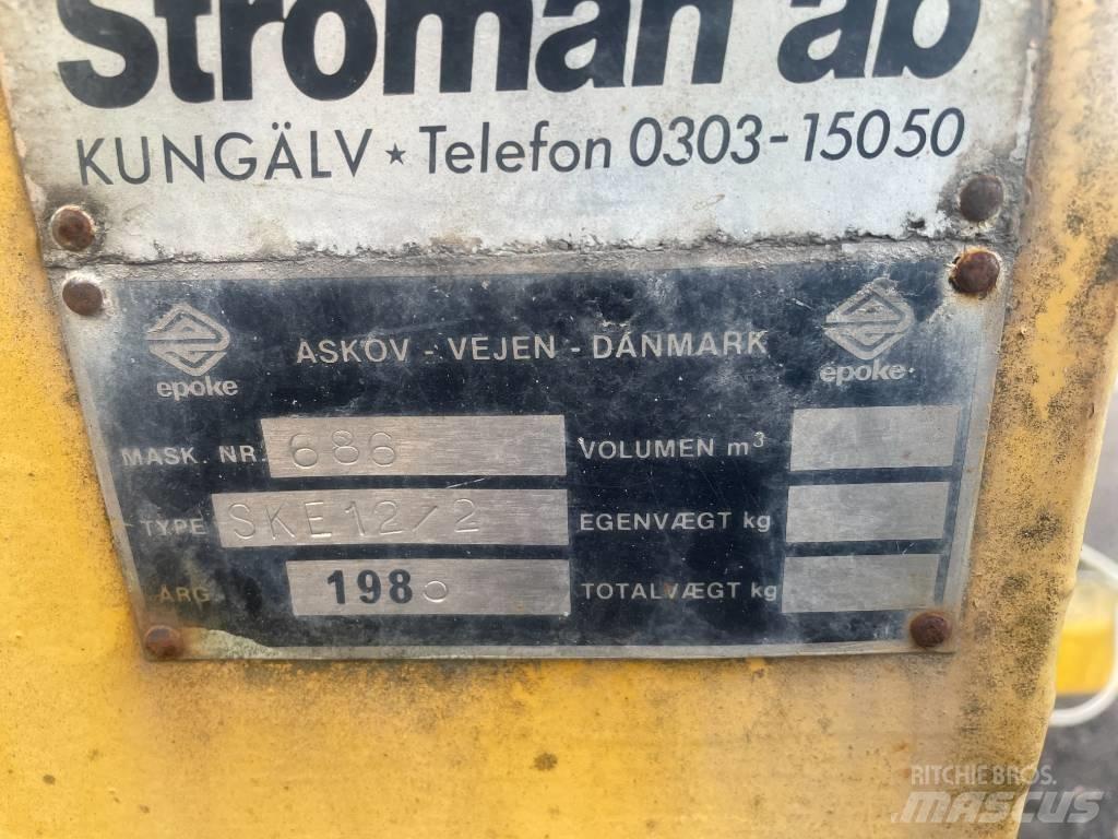  Ströman SKE 12/2 Розсіювачі солі та піску