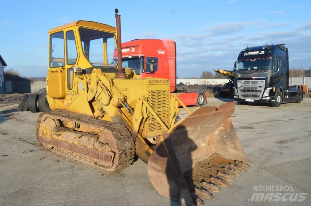 CAT 941 B Гусеничні вантажники