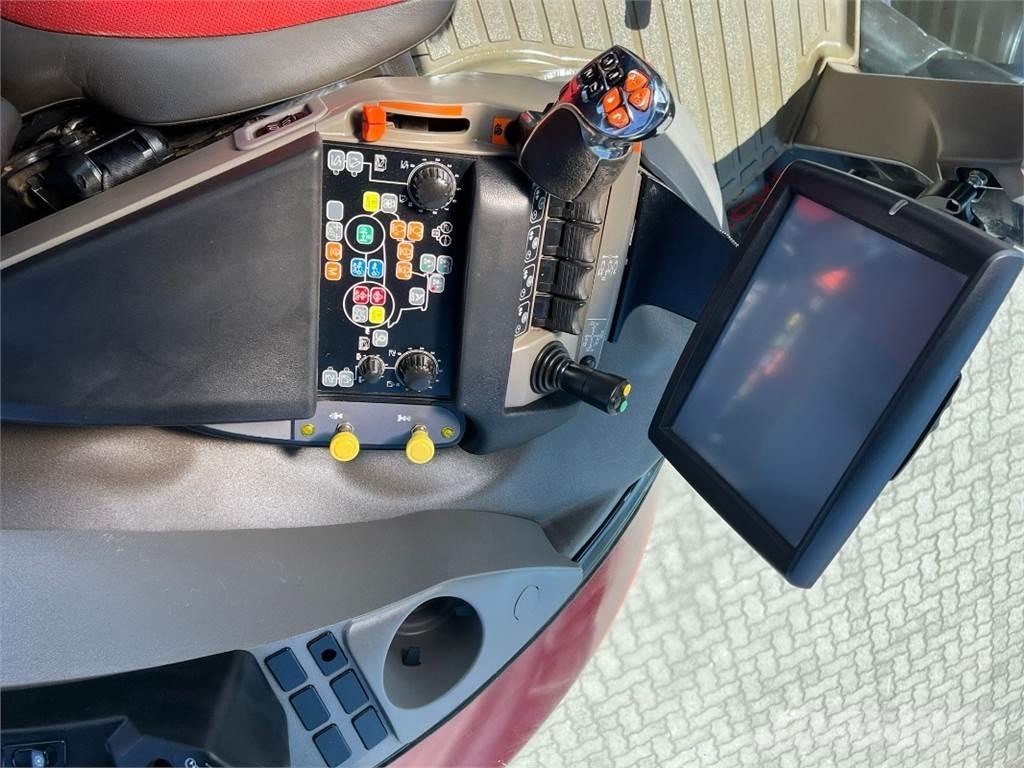 CASE Puma CVX 165 Трактори