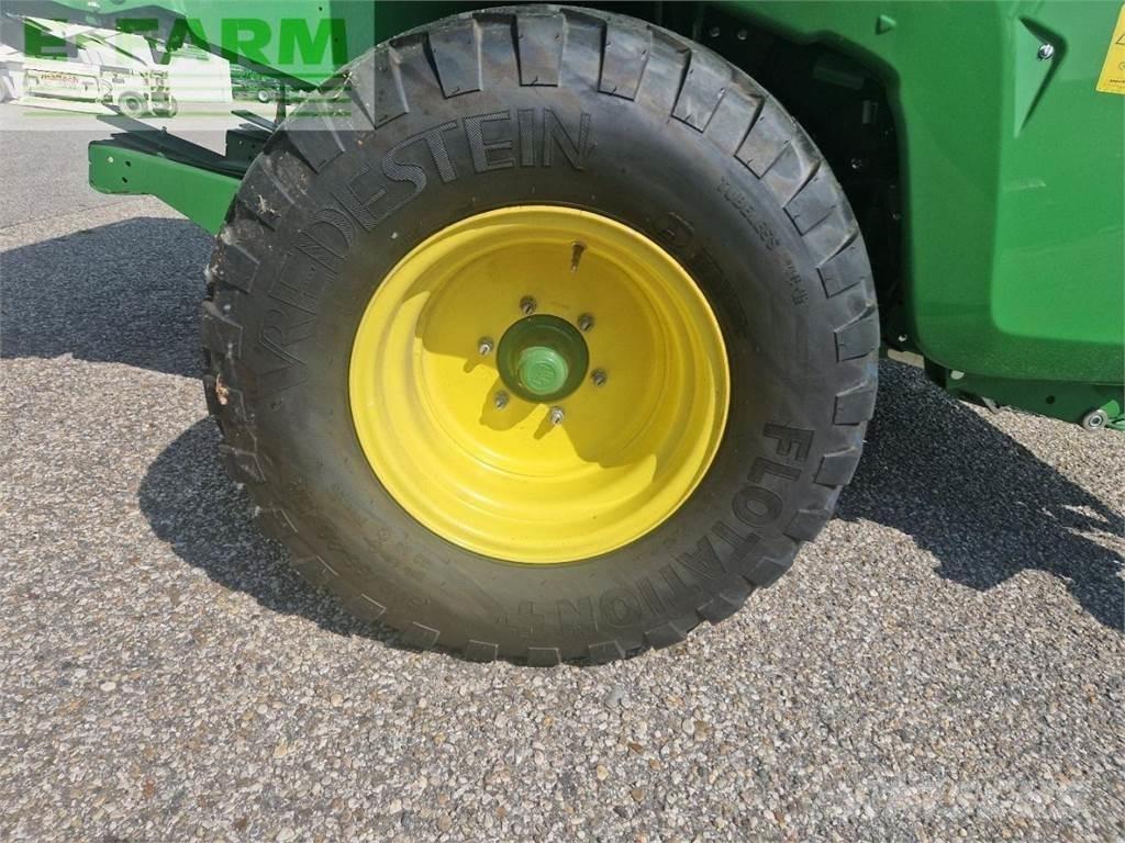 John Deere V461M Тюкові прес-підбирачі