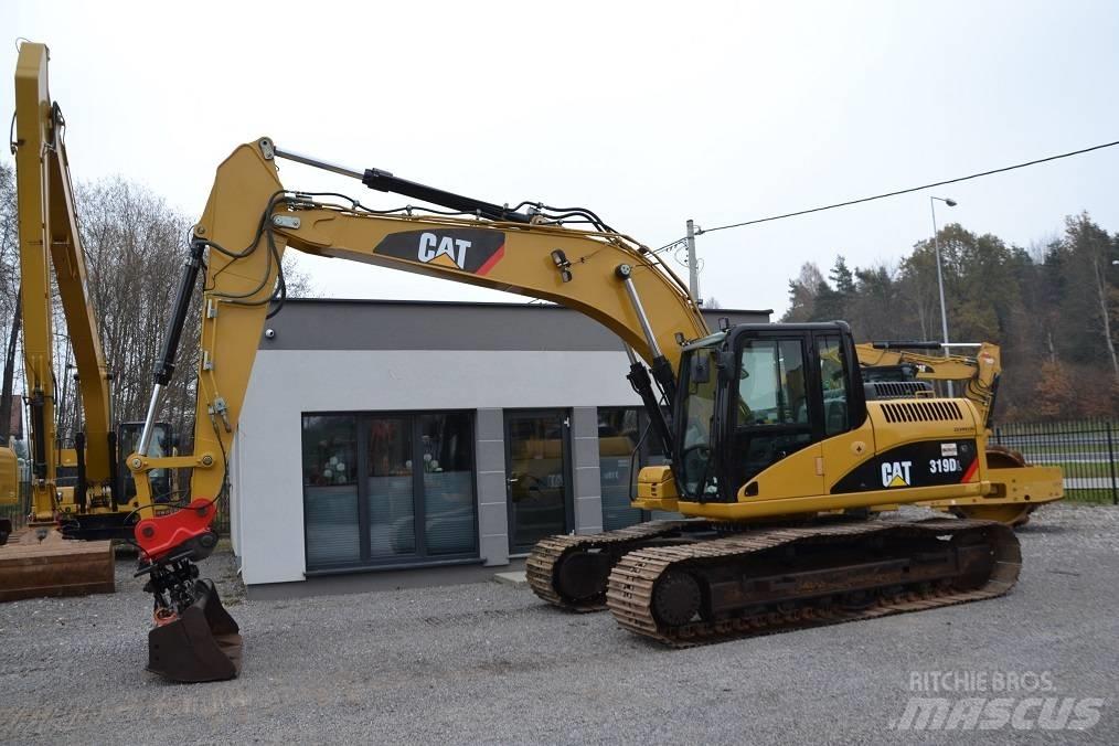 CAT 319 D L Гусеничні екскаватори