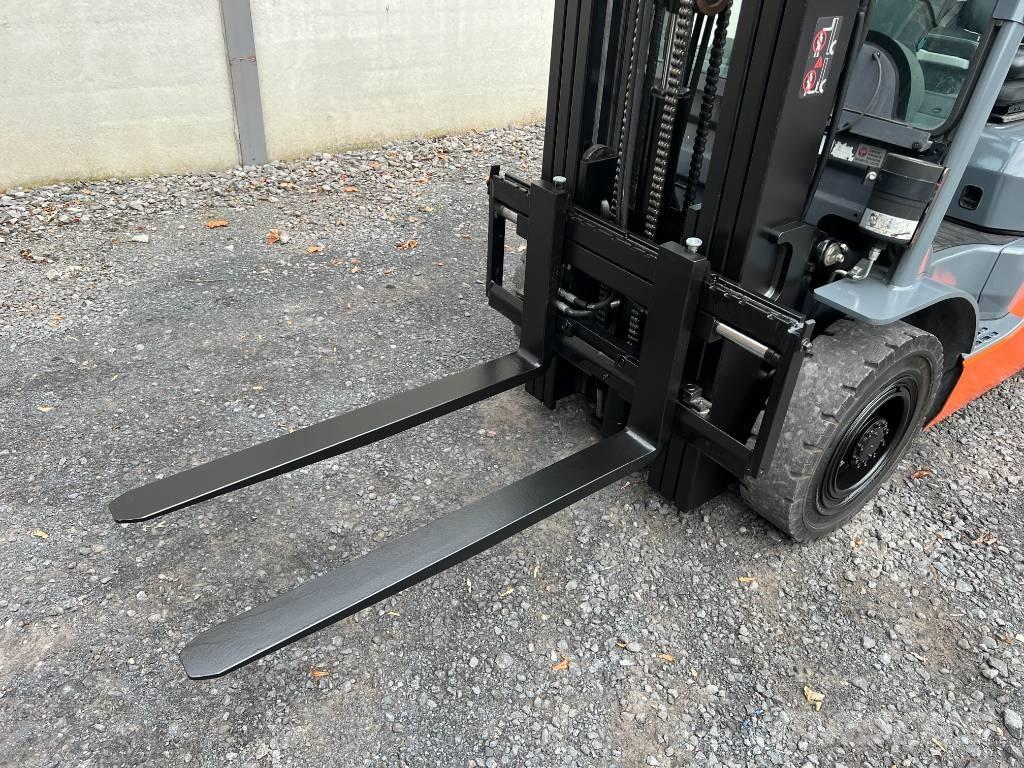 Toyota 02-8FGF25 Газові навантажувачі