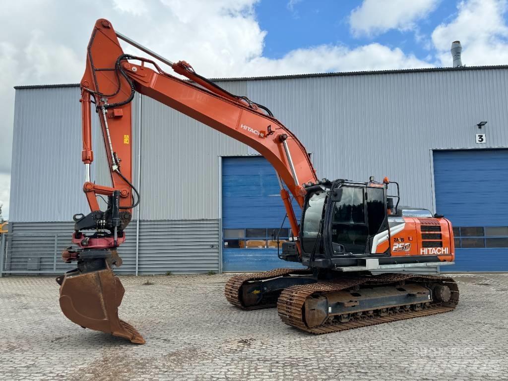 Hitachi ZX250-7 Гусеничні екскаватори
