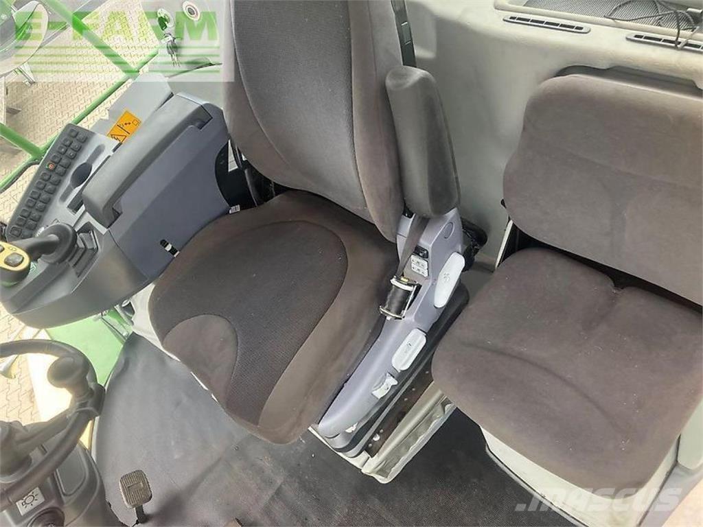 Krone big x 780 Кормозбиральні комбайни