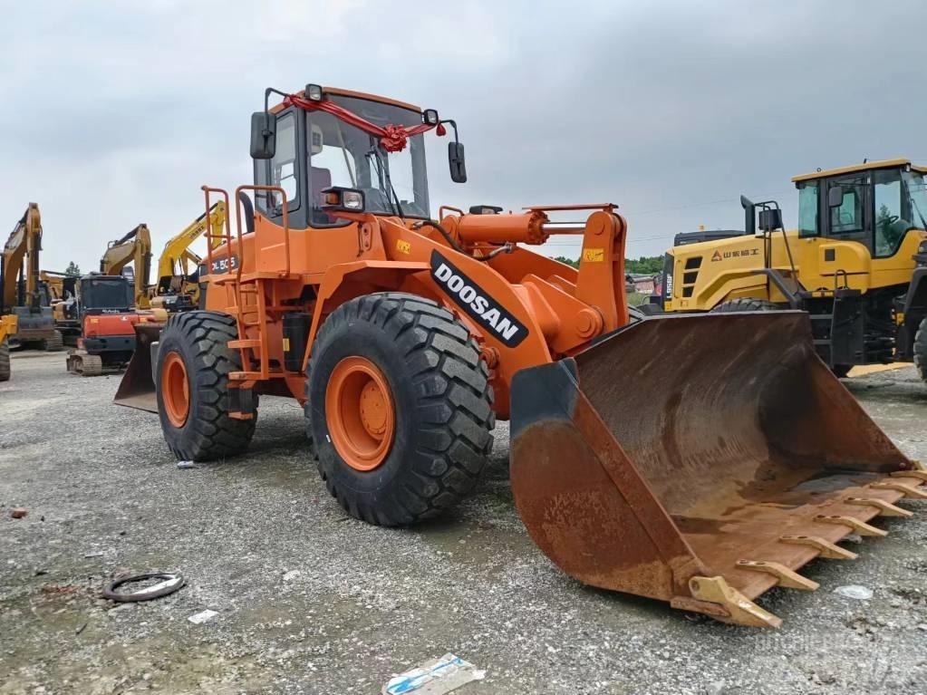 Doosan DL505 Фронтальні навантажувачі
