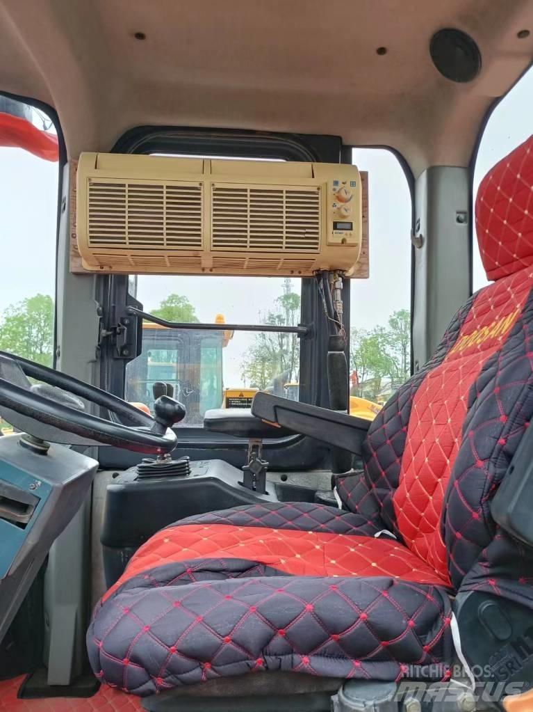 Doosan DL505 Фронтальні навантажувачі