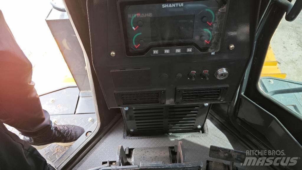 Shantui SD 22 Гусеничні бульдозери