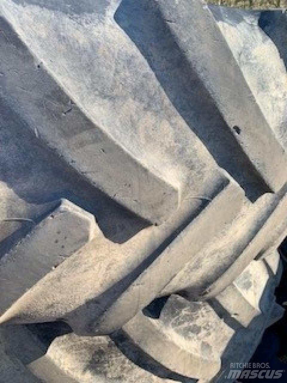 Mitas 680/80R42 Колеса