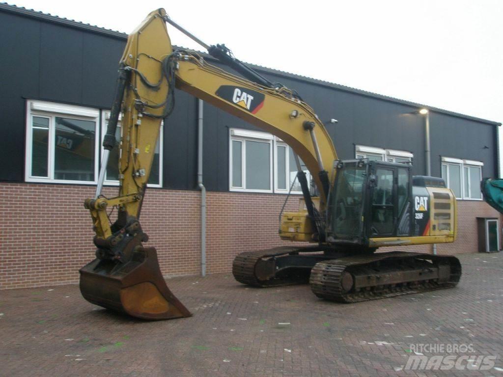 CAT 326FL Гусеничні екскаватори