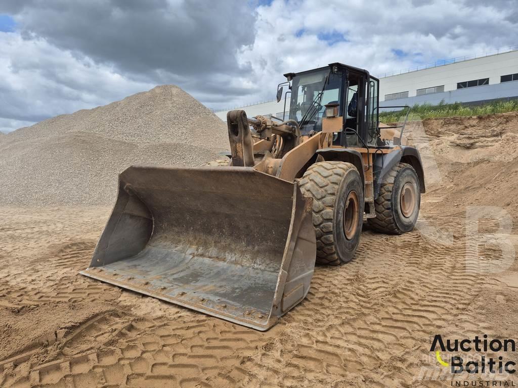 CASE 921 E Фронтальні навантажувачі