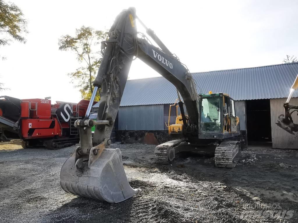Volvo EC 210 C L Гусеничні екскаватори