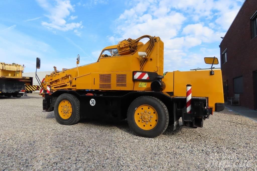 Kobelco RK 70 M2 автокрани всюдиходи