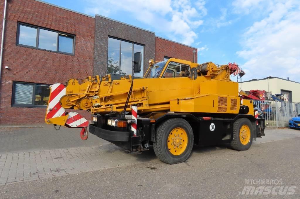 Kobelco RK 70 M2 автокрани всюдиходи