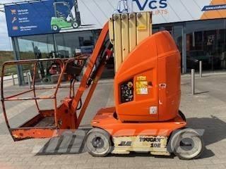 JLG Toucan 10 E Вертикальні щоглові підйомники