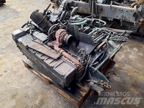 Volvo DH12E340 Двигуни