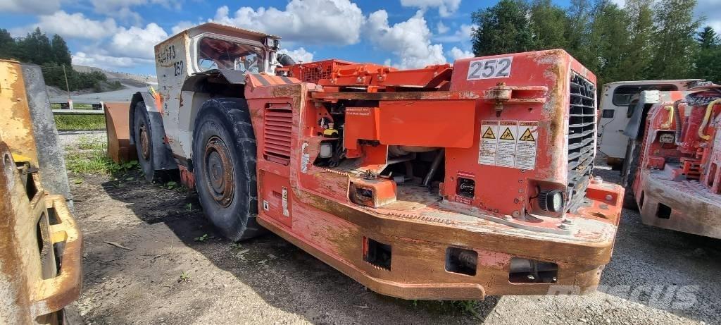 Sandvik LH 410 Підземні навантажувачі