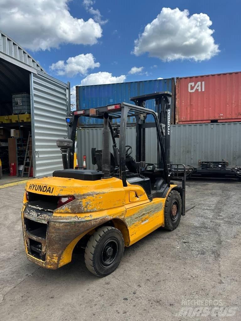 Hyundai 45 D-9 Дизельні навантажувачі