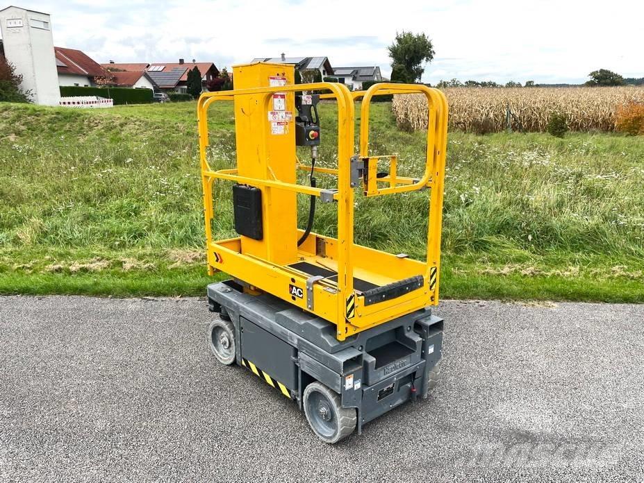 Haulotte Star 8 S Вертикальні щоглові підйомники