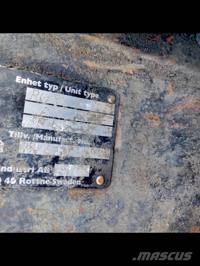 Rottne RG81 Транспортерні крани